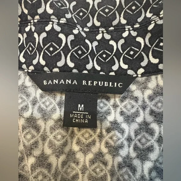 Banana Republic 3/4 Sleeves Black Patterned Dress. Size Medium - Picture 3 of 9